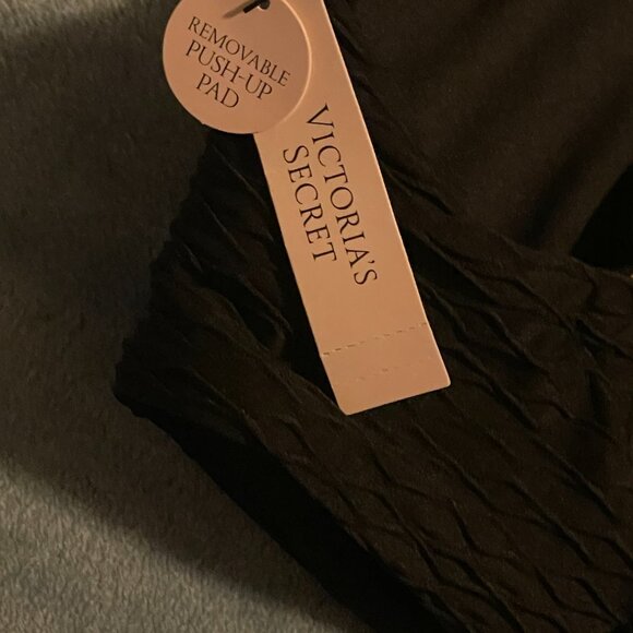 Victoria's Secret, Twist Push-Up Bikini Top & Smooth Tie Side Brazilian Bottoms - Picture 11 of 11